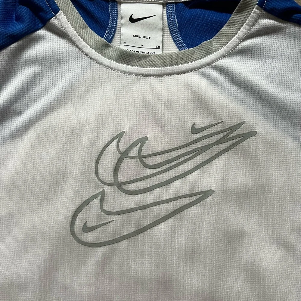 Boy’s Nike Shirt & Shorts - Picture 8 of 8